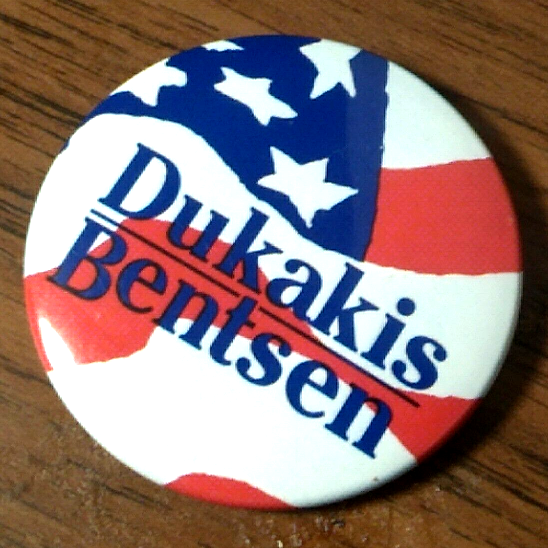 1988 Dukakis Bentsen 1-3/4" US Presidential Campaign Pinback Button Democratic