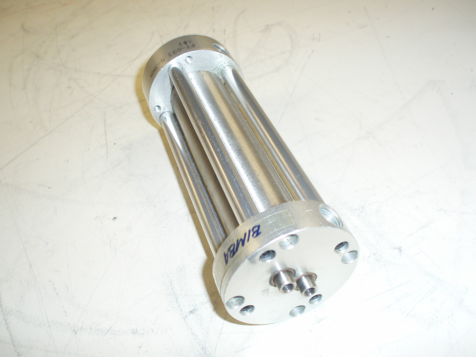 BIMBA  PNEUMATIC CYLINDER  P/N FT-093.5-3RM     3.50" STROKE   NON ROTATIONAL
