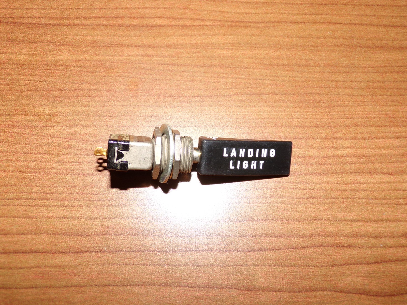 Aircraft "Landing Light" Switch MS90310-241 Eaton 8868K4