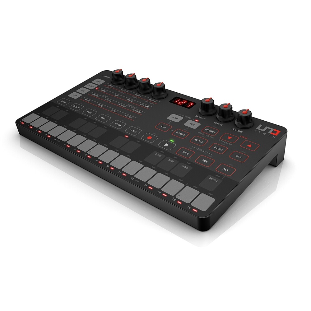 IK Multimedia UNO Synth True Analog Synthesizer