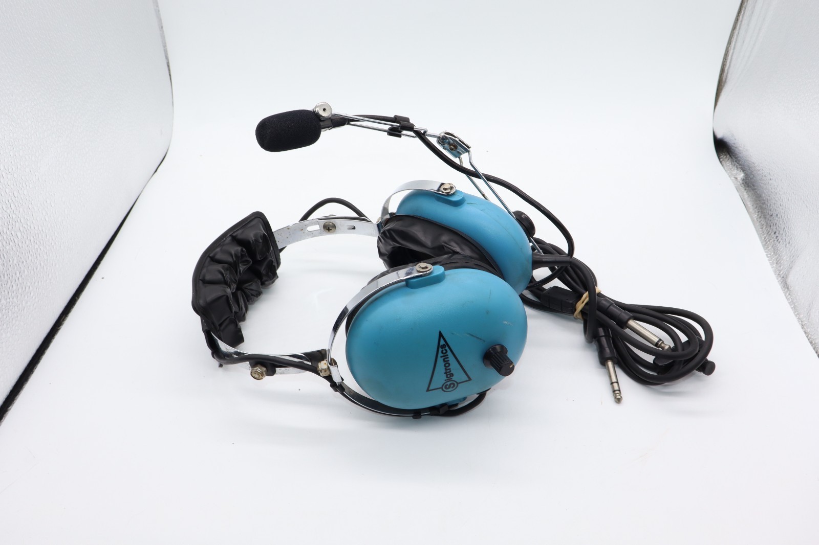 Sigtronics Headset with Microphone and Earpads | Model S-45 | Used