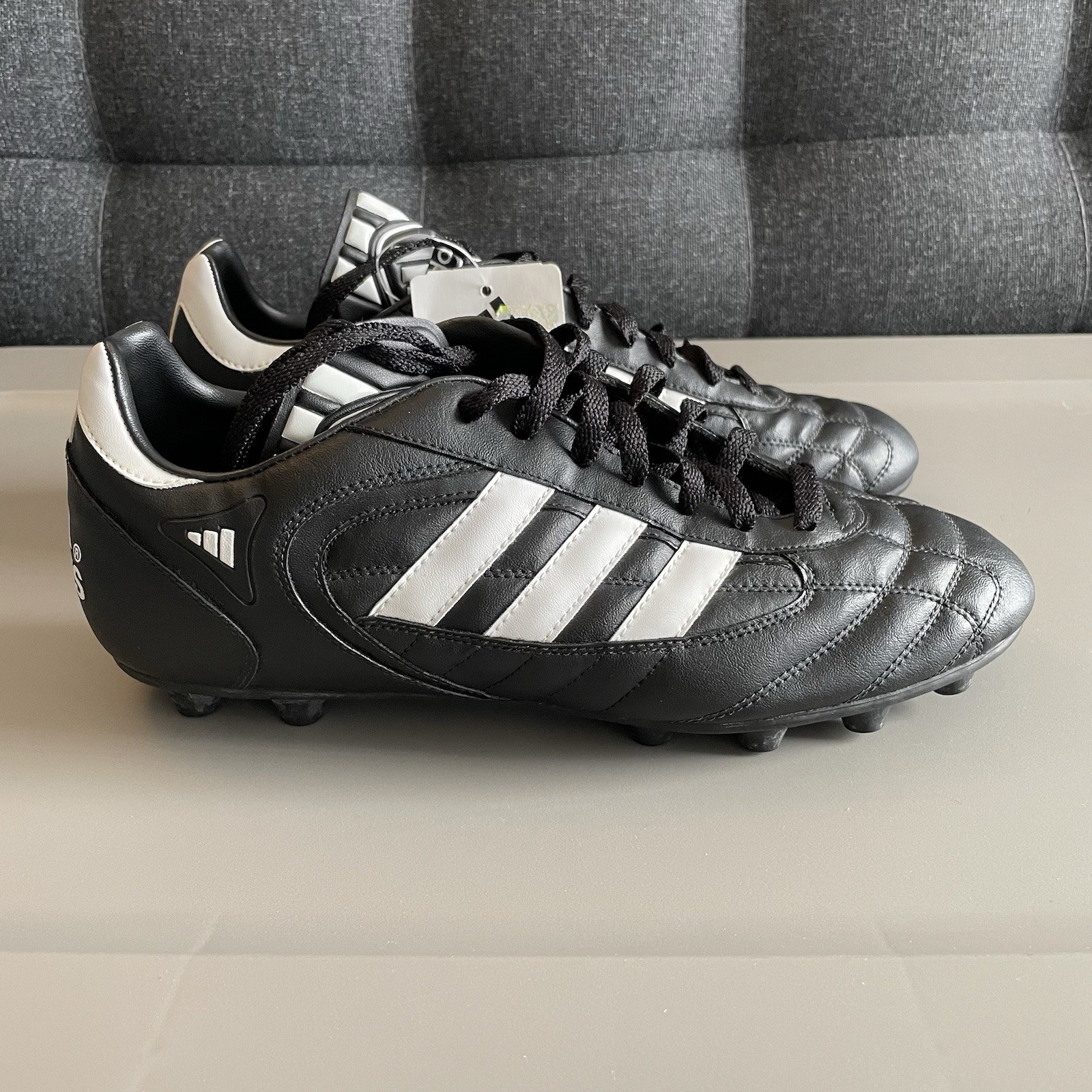 Adidas Stratos Liga - Mens US 9.5 - Black & White - VINTAGE 1999