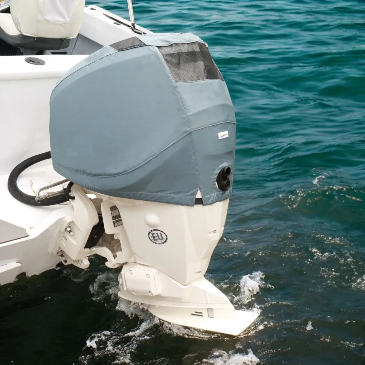 Oceansouth Vented Cover for Evinrude E-TEC 3 CYL