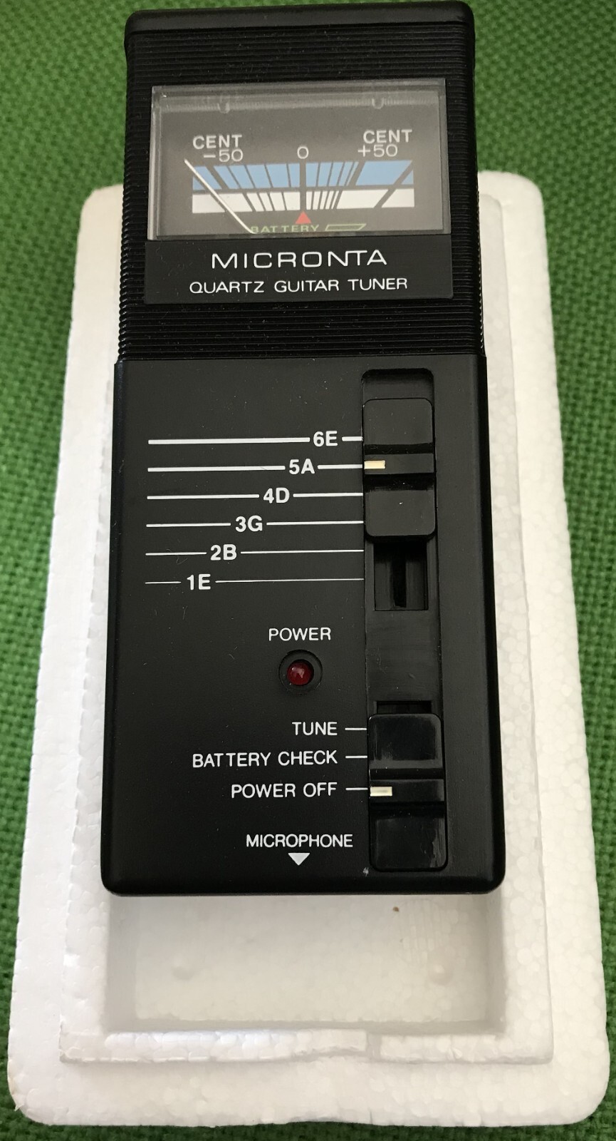 Electronic Guitar Tuner Radio Shack Micronta MODEL 63-670A