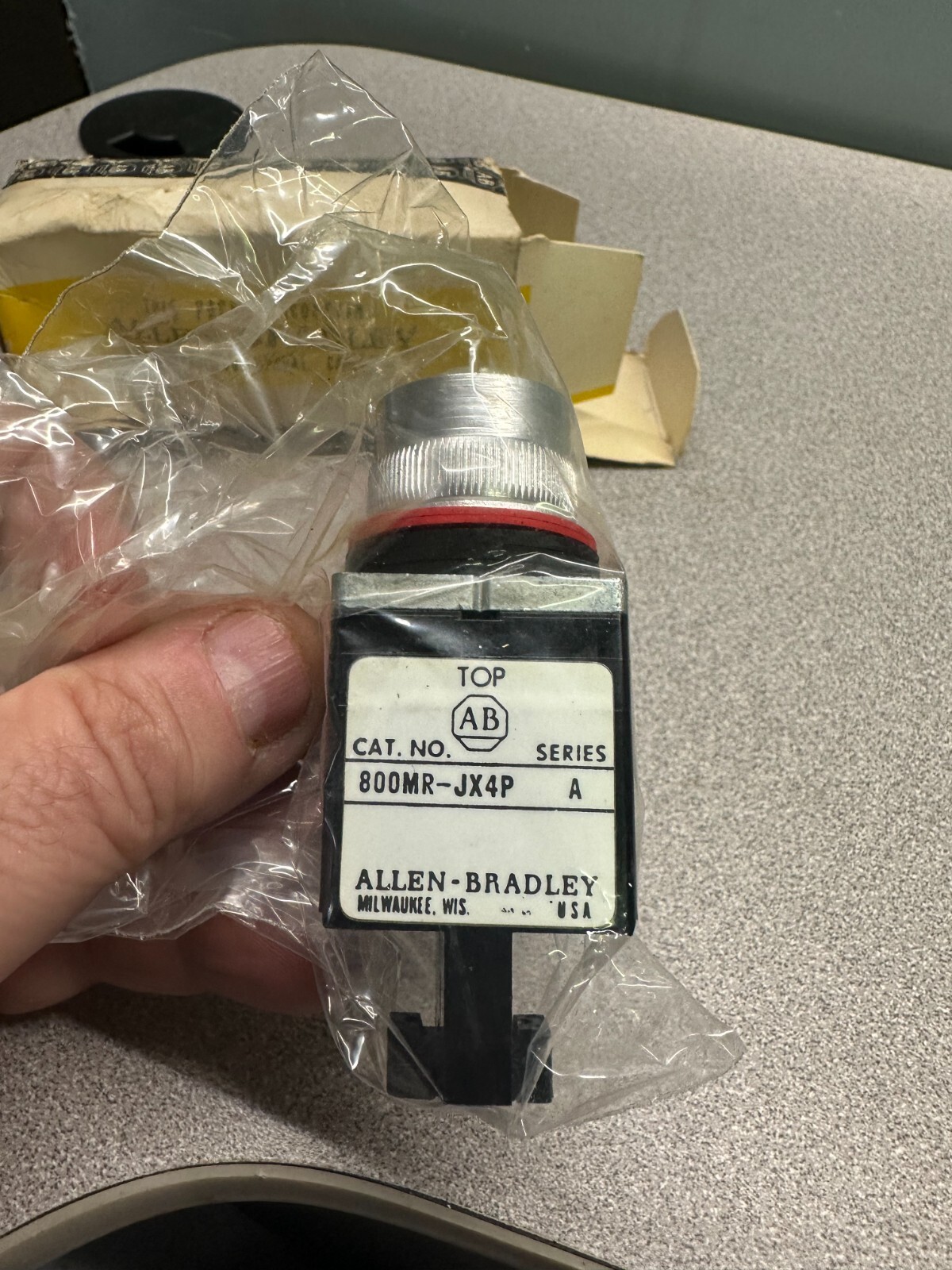Allen-Bradley 800MR-JX4P Series A SWITCH. NOS. FREE SHIPPING.