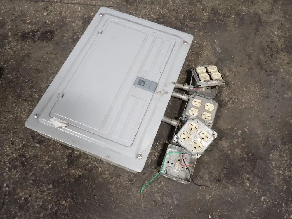 SIEMENS P1224L3125CU INDOOR LOAD CENTER  03260300075