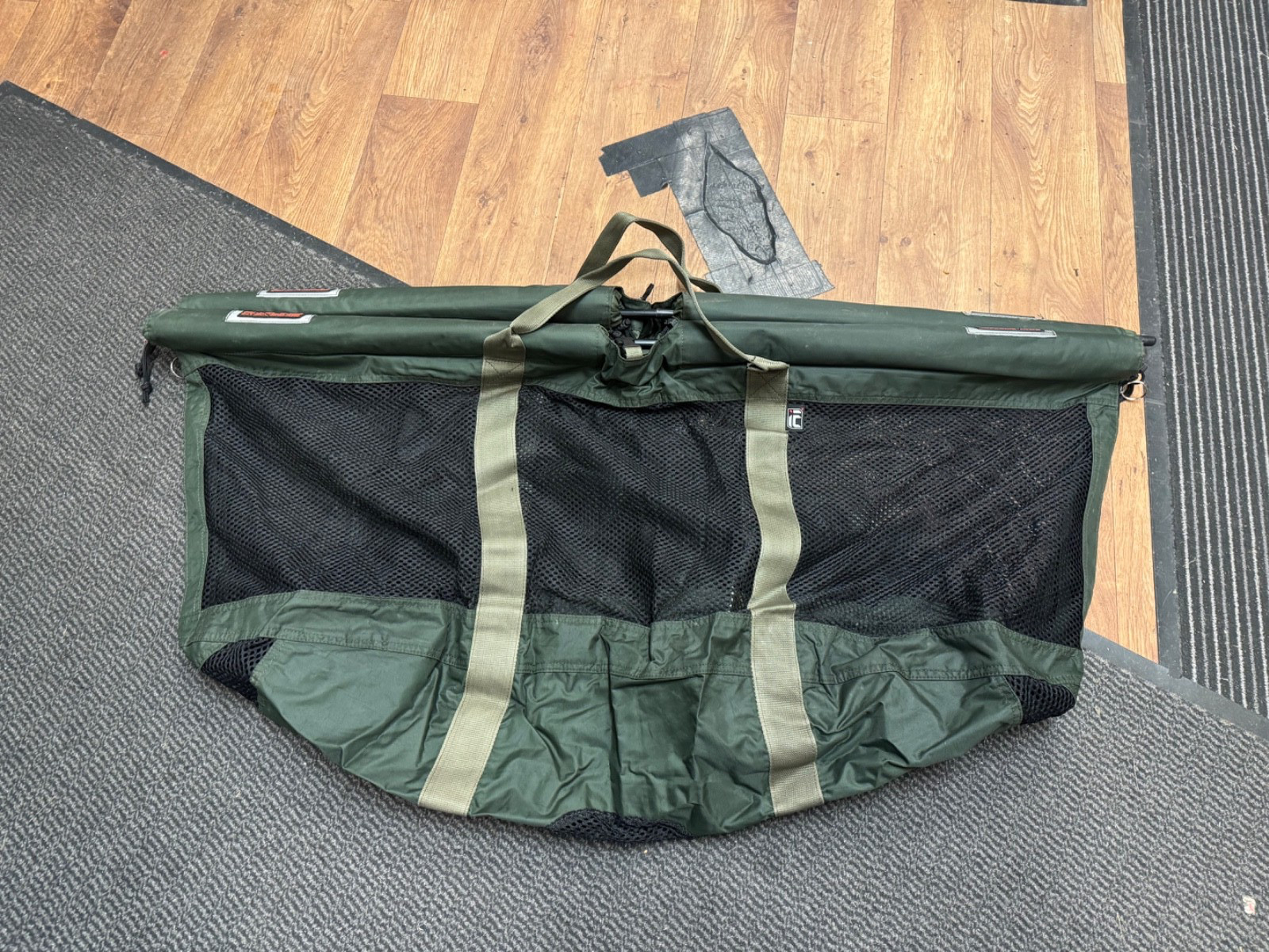 CARP FISHING TACKLE - ANGLING INTELLIGENCE FOLDING, FLOATING, RETAINER, SLING