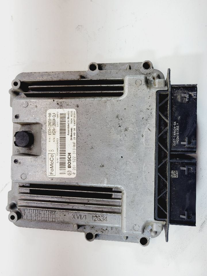 2016 2017 2018 2019 2020 FORD FUSION 2.0L TURBO ENGINE CONTROL MODULE ECM ECU