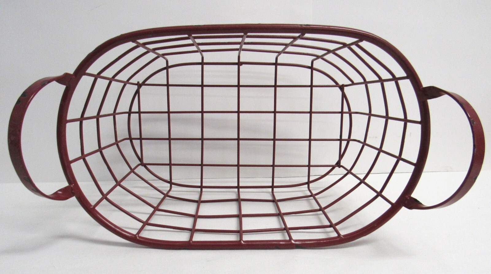 Large Wire Farmhouse Kitchen Basket - Distressed Look - EUC