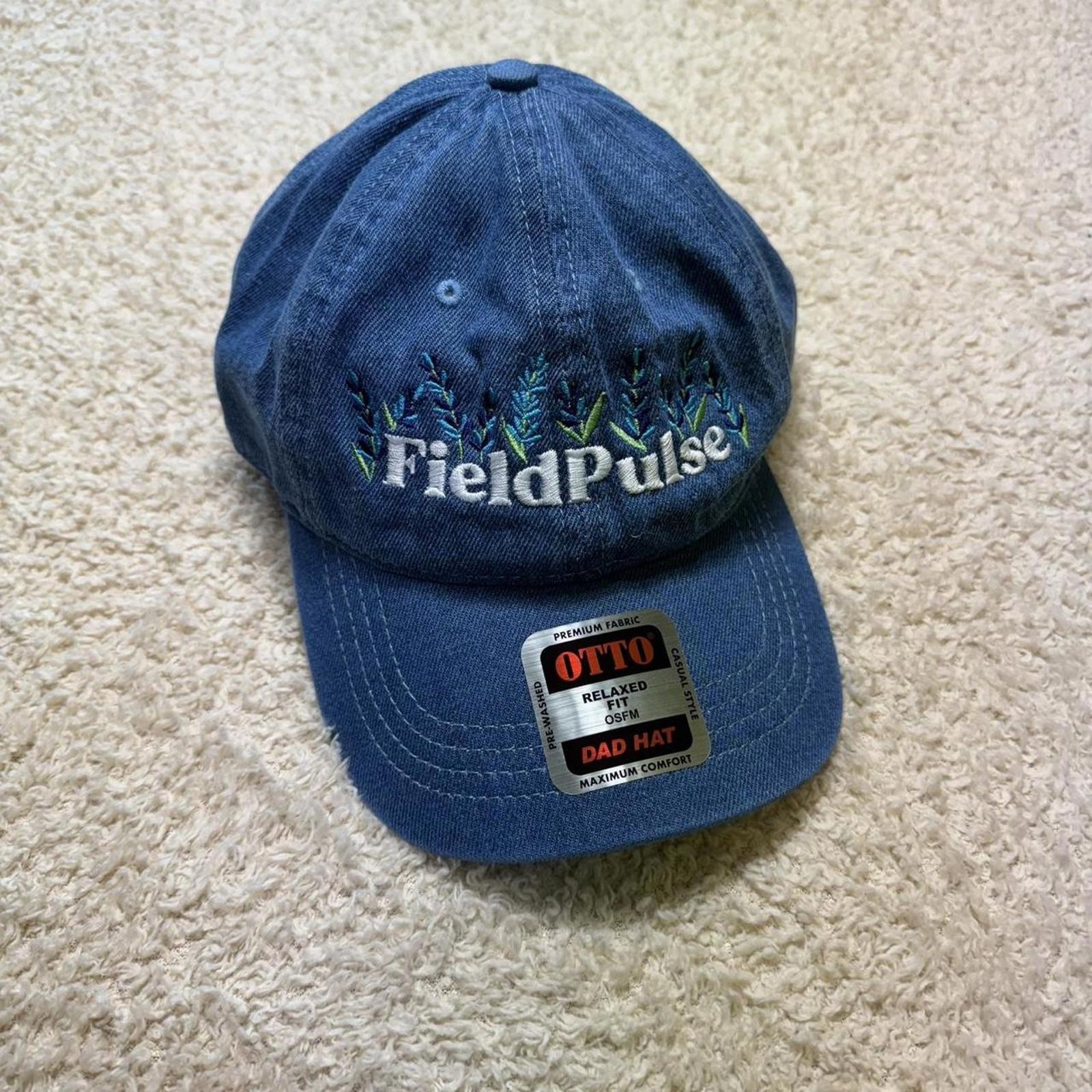 Floral Embroidered Field Pulse Hat NWT