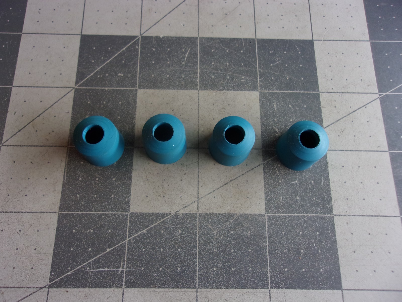SBI 122-1079 (4) Valve Stem Seals 4201332 '90-'00 Dodge Caravan V6 201CI 3.3L