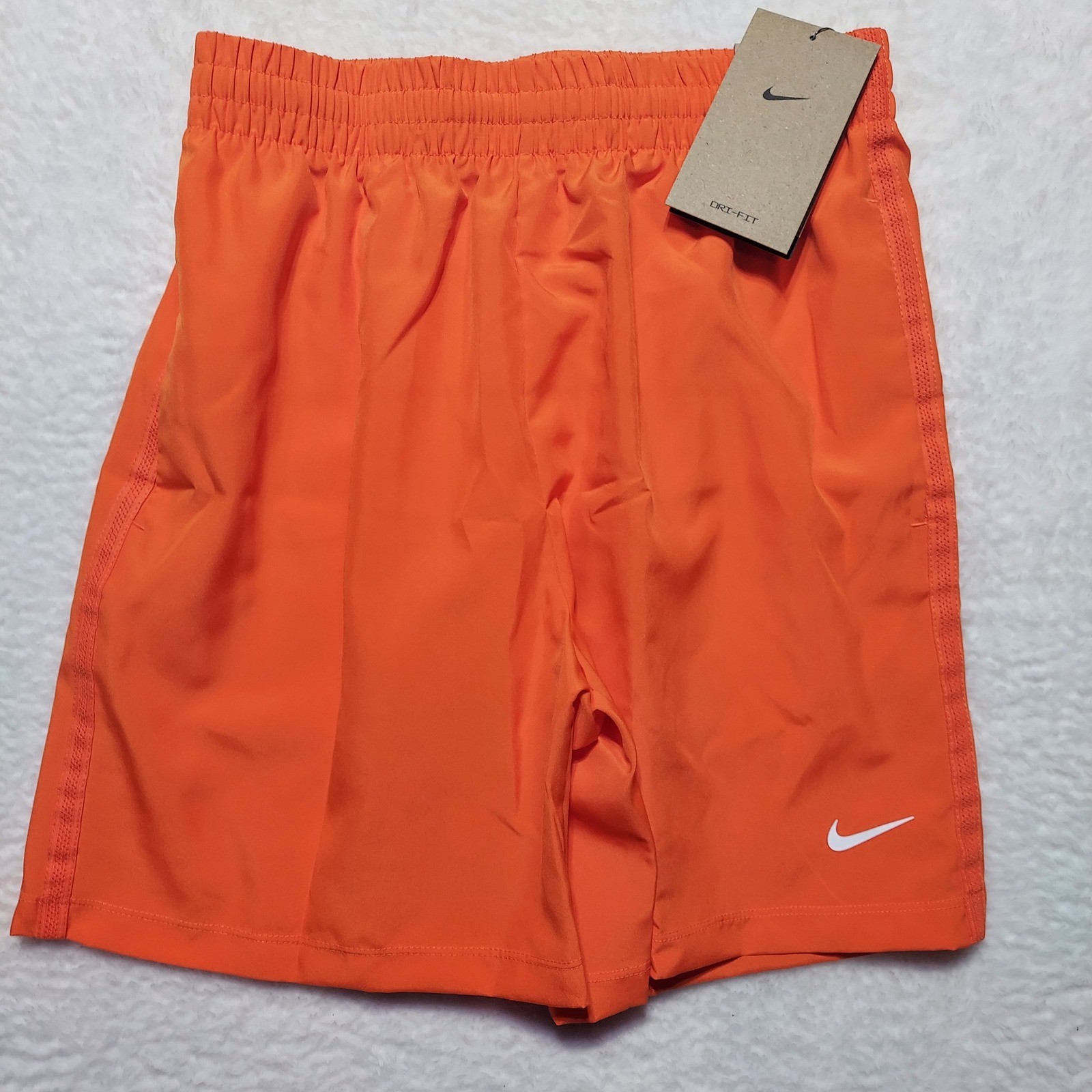 Nike Dri-FIT Multi Woven Shorts Kids Medium Orange NWT DX5382-819 Athletic