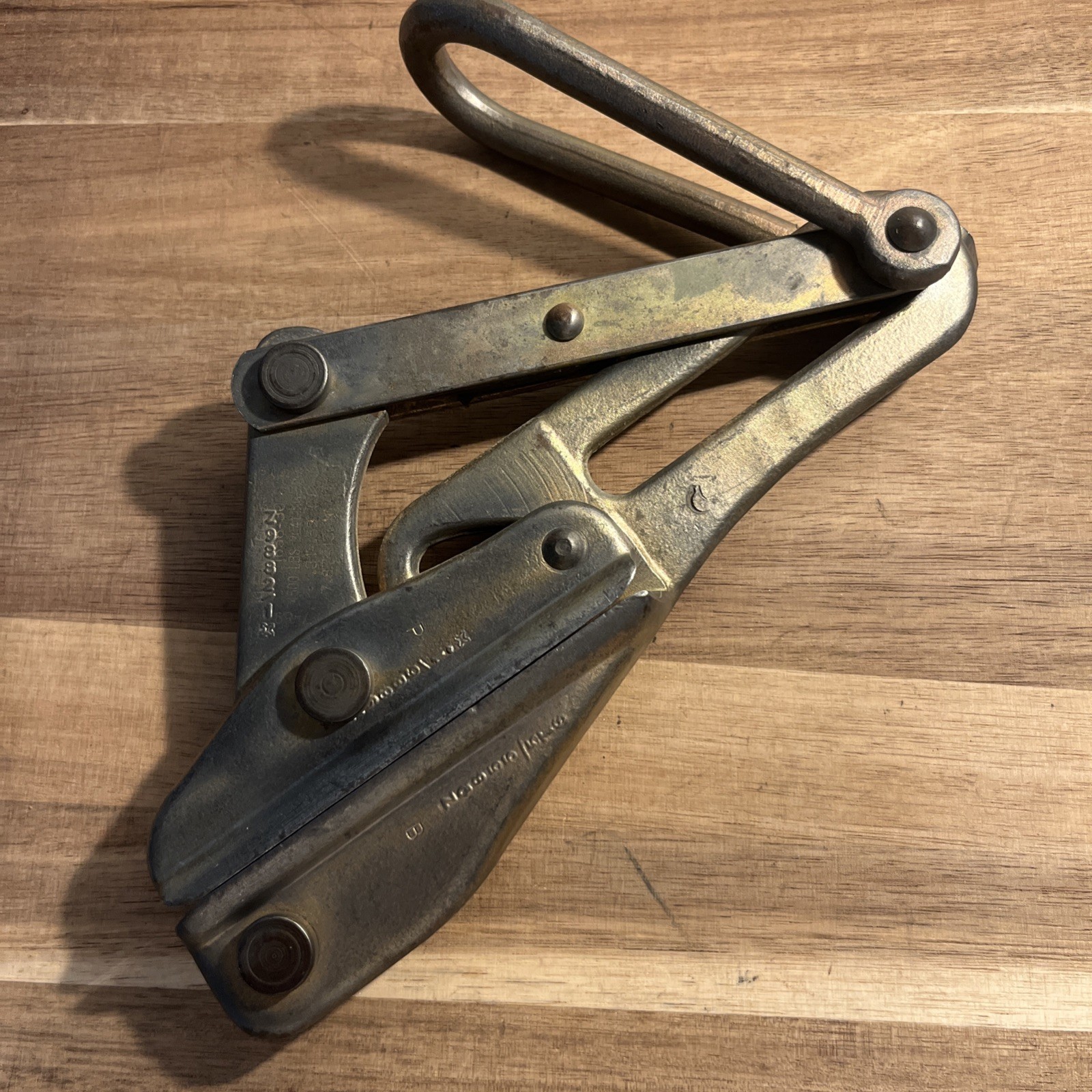 Klein Tools 1656-30 Cable Puller For Bare Wire .31 To .53 Inch 4500 Lbs Max