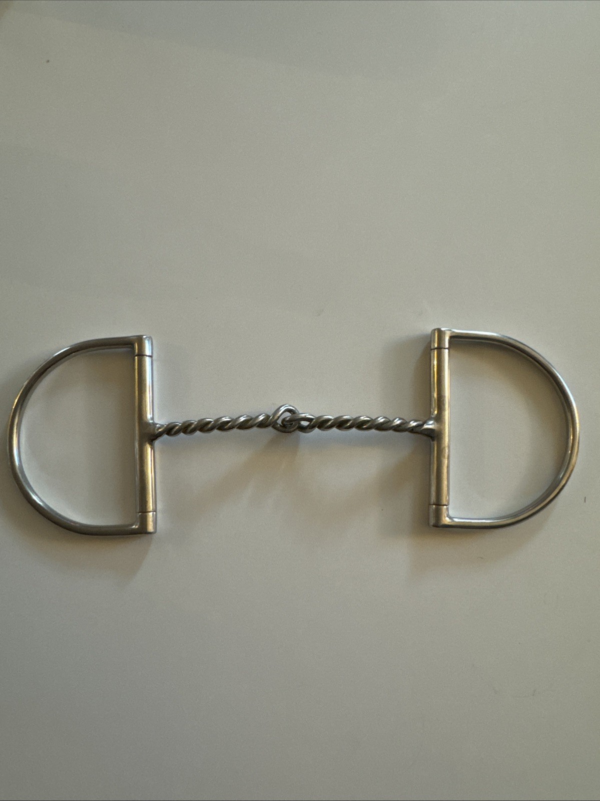Single Twisted Wire Contoured D Ring, ENGLISH HORSE BIT, 5 1/4”, Used