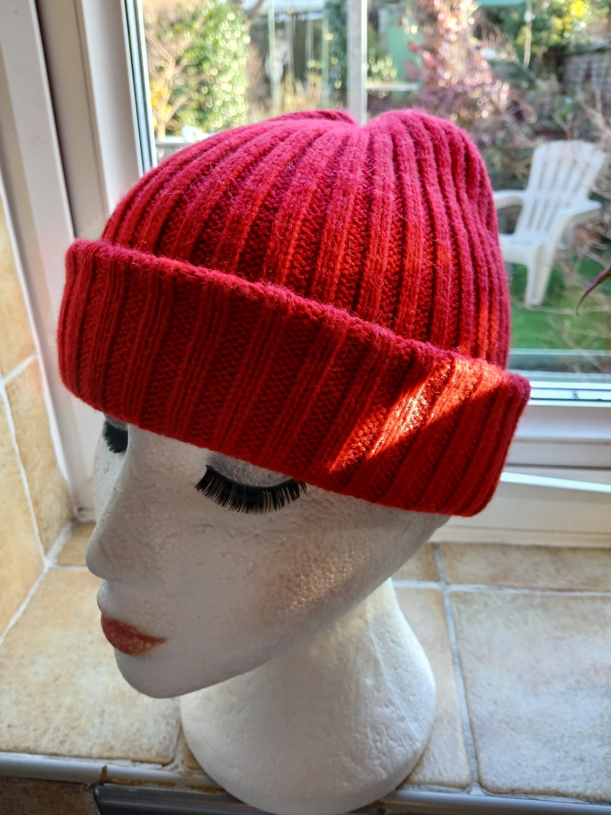 H&M Red Ribbed Acrylic Beanie Hat One Size Unisex NWOT