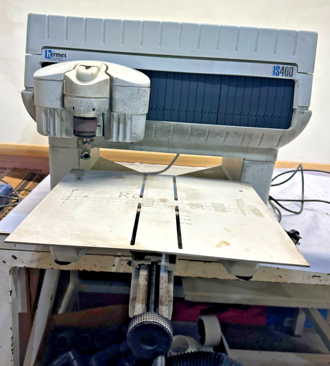 New Hermes IS400 Engraving Machine Gravograph Rotary Engraver