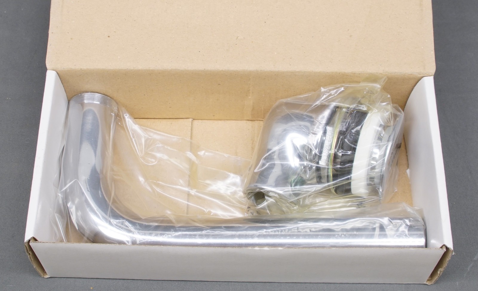 Suncraft 6430 Lavatory Grid Drain W/ Overflow     (R25A)