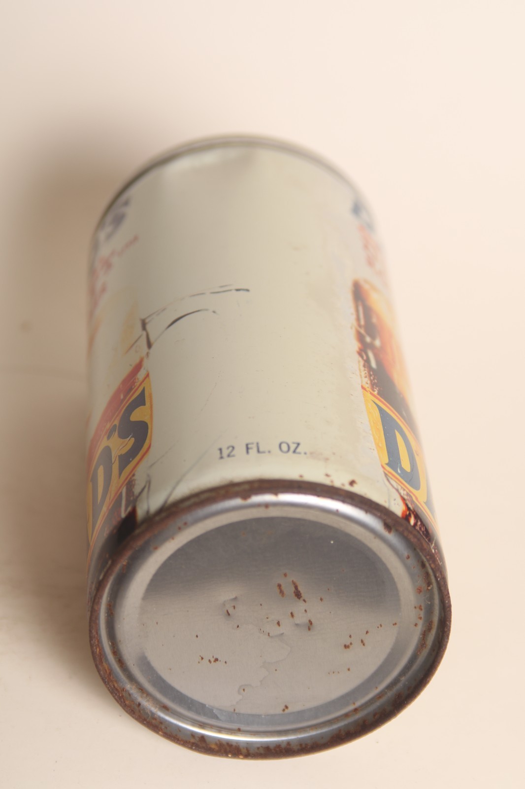Dad's Root beer soda can - 12oz