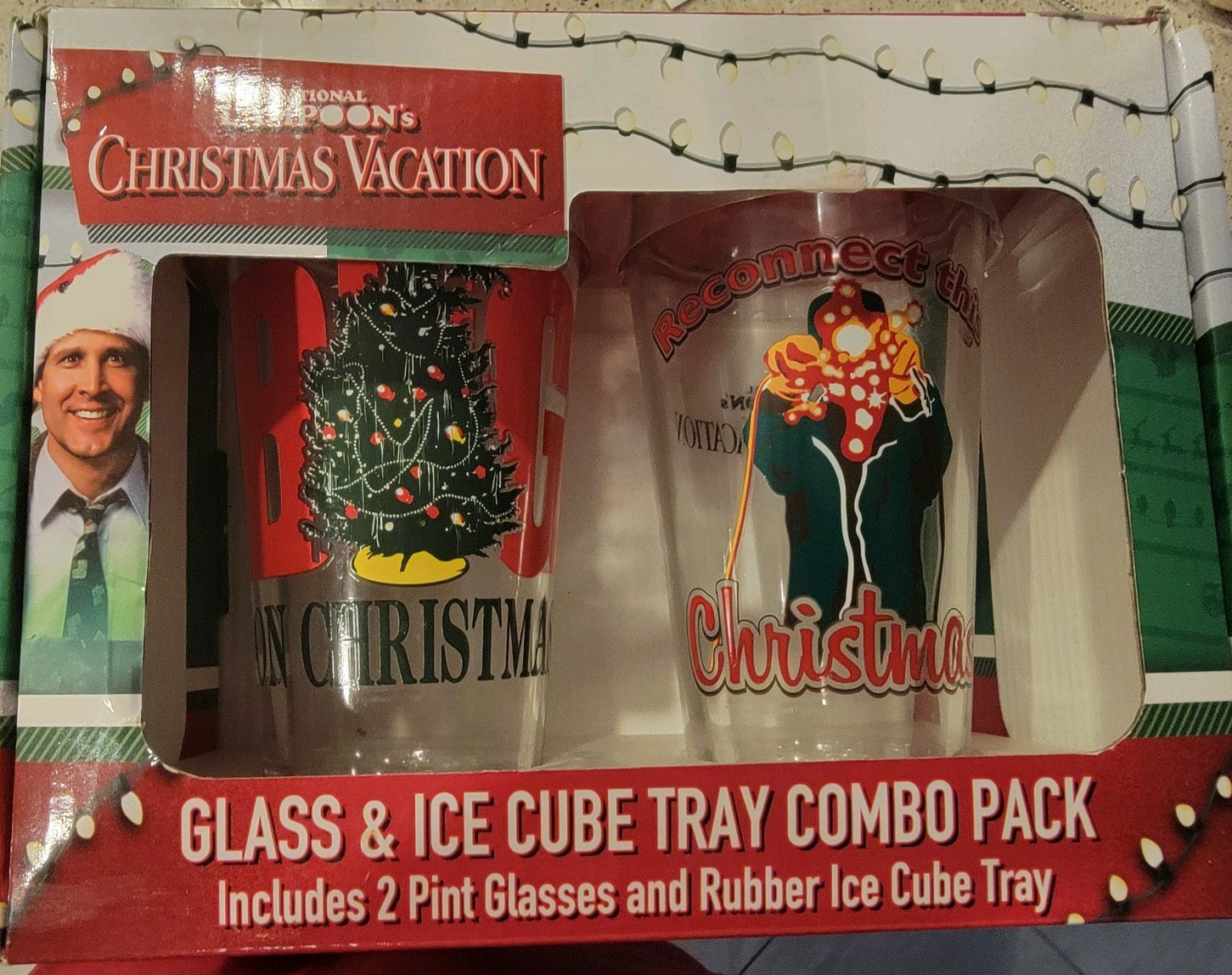 National Lampoons Christmas Vacation Seasonal Glass and Ice Cube Tray Combo