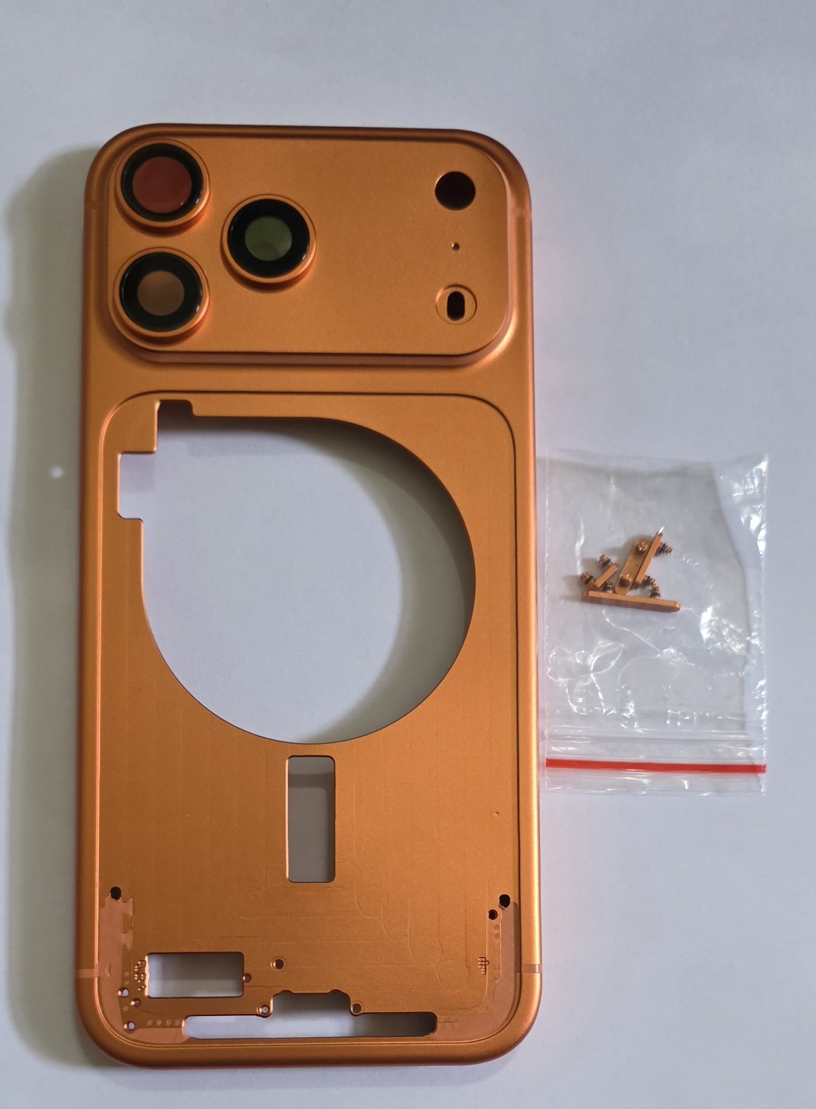 IPHONE 17 PRO Max HOUSING WITH SMALL PARTS ORANGES