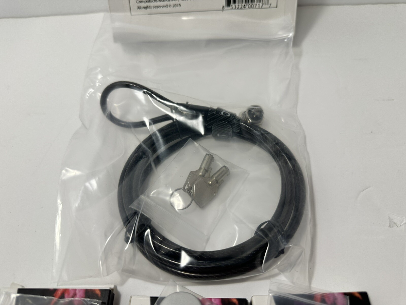 Security Cable & Lock for Macbook Pro 13 & 15 Touch Bar Compu Locks Ledge OEM