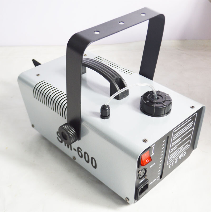 Updated 1 PC 600W 0.9L Flurry Snow Machine Flake Snow Stage Effect Machine 110V