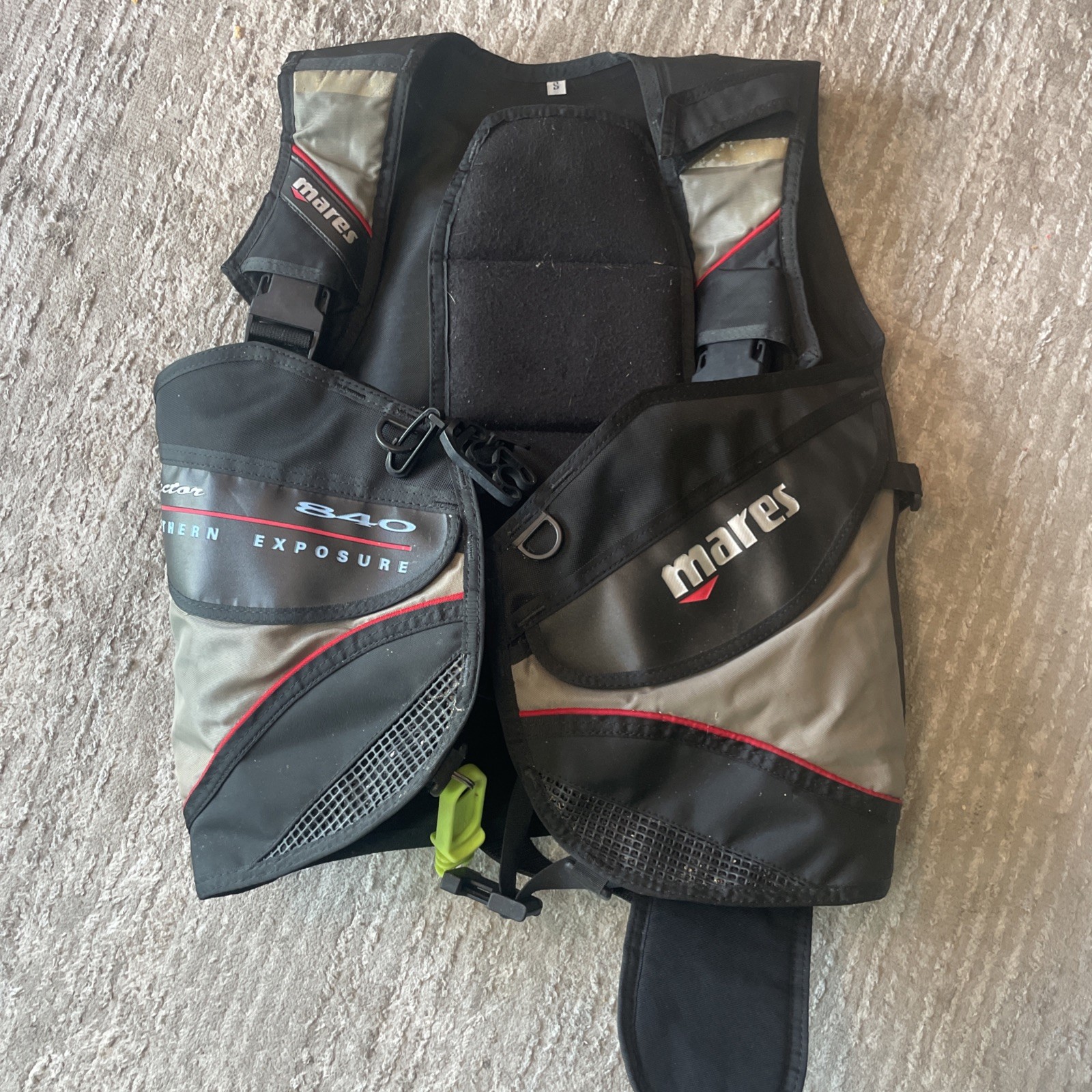 Mares Vector Northern Exposure 840 Scuba Diving Vest Size S USED