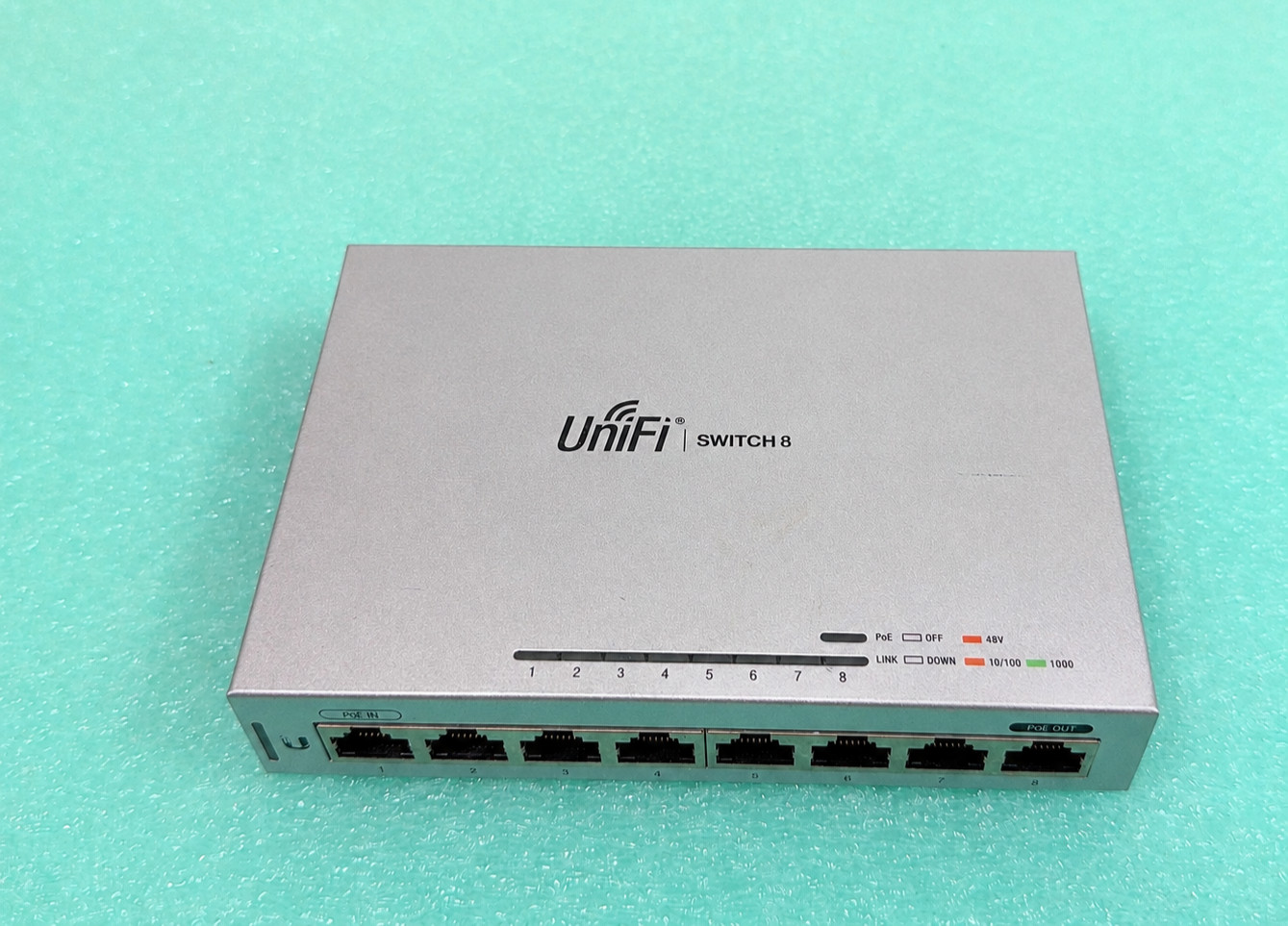 Ubiquiti Switch 8 8-Port Gigabit Desktop Switch US-8 / NO POWER ADAPTER!