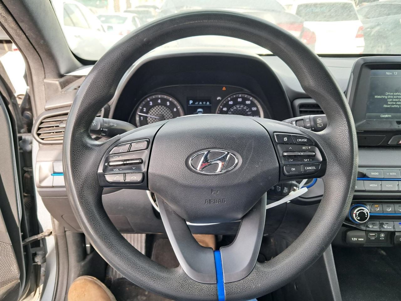 VELOSTER 2019 Glove Box 4864739