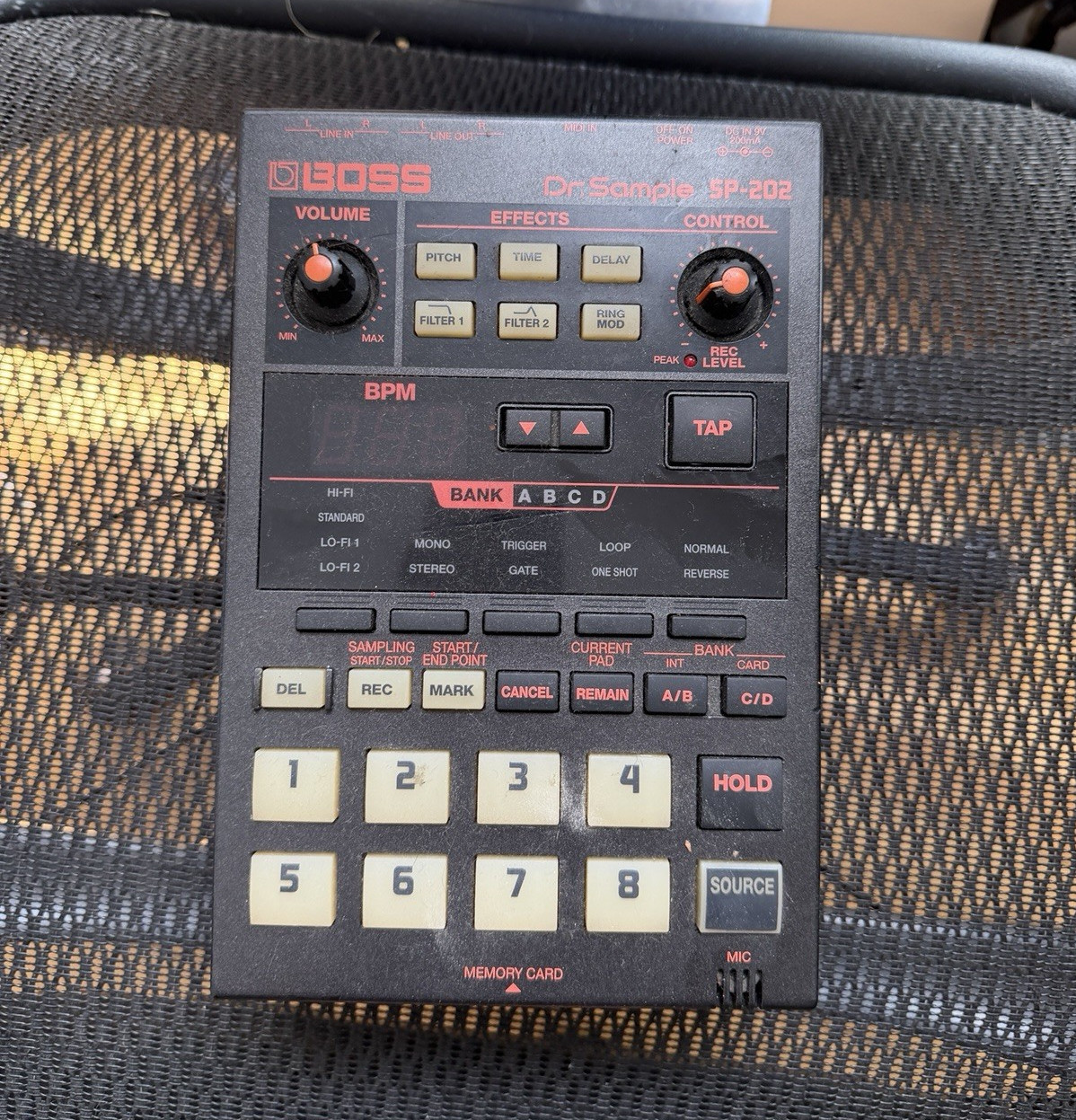 BOSS Dr. Sample SP-202 Sampler w/ Built-in Effects, 8 Pads, Line In/Out