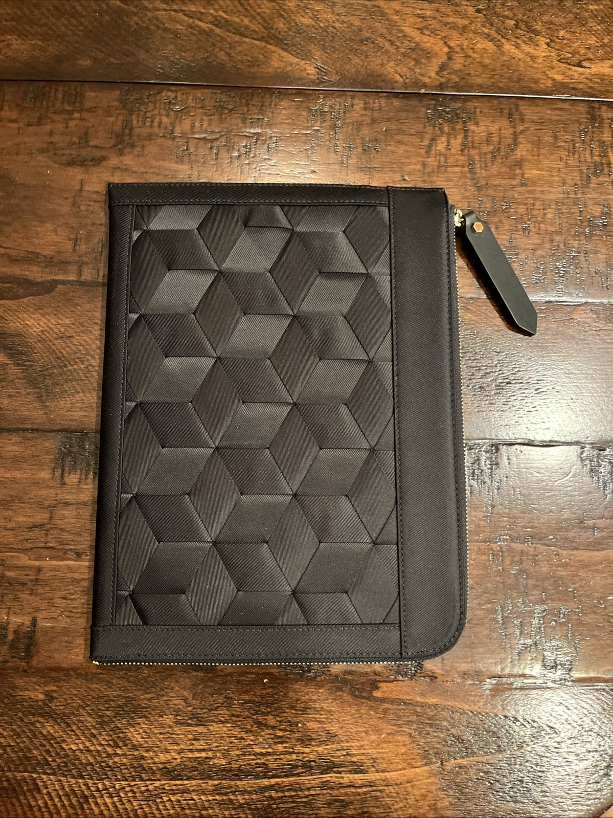 WELDEN Woven Nylon Padded Portfolio