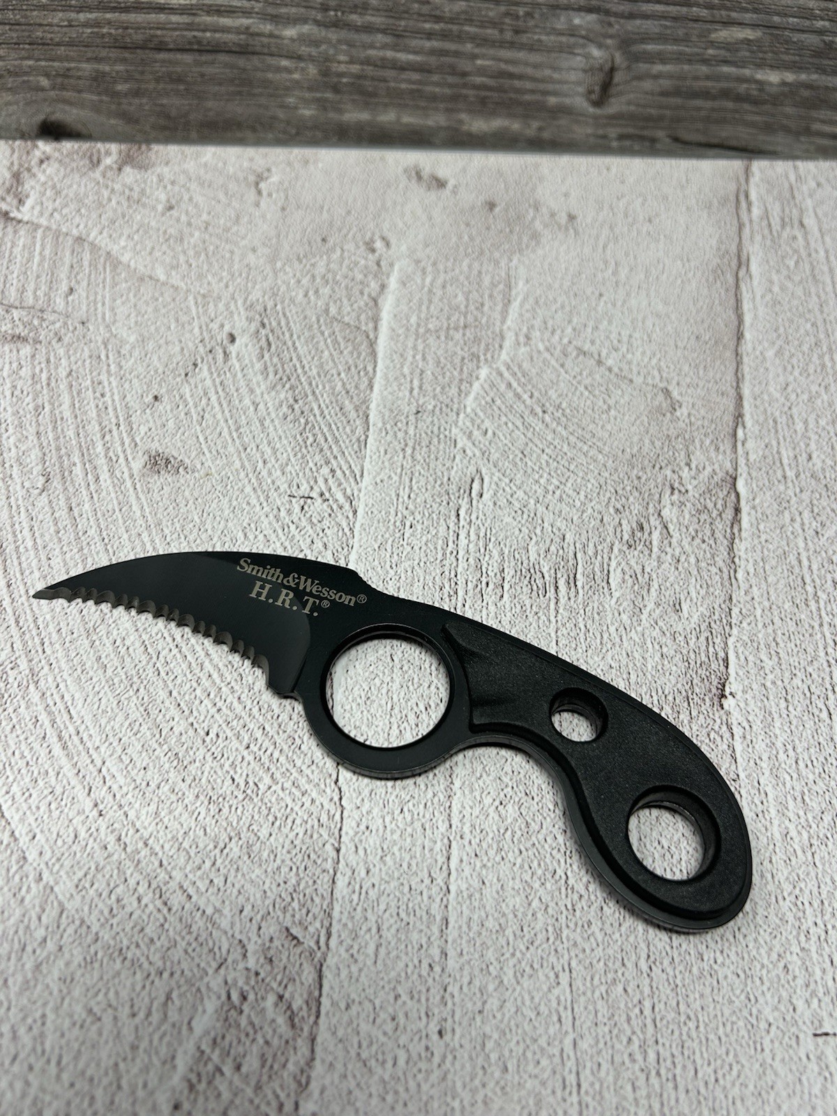 Smith & Wesson HRT Knife, Serrated Karambit Claw, EDC Neck Knife