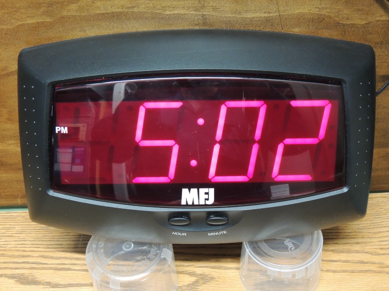 ESTATE MFJ DIGITAL CLOCK AS PICTURE