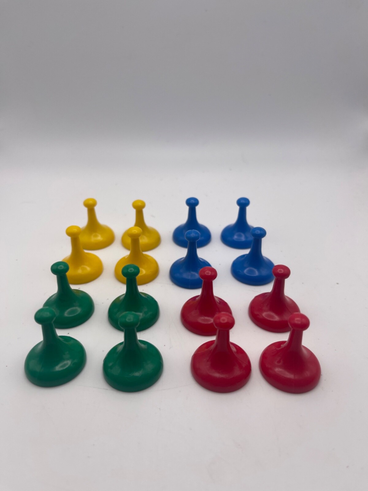 1992 Vintage SORRY! BOARD GAME REPLACEMENT PIECES 16 PAWNS Complete!