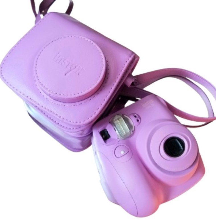 Lilac Fujifilm Instax Mini 7S Instant Camera with Matching Case