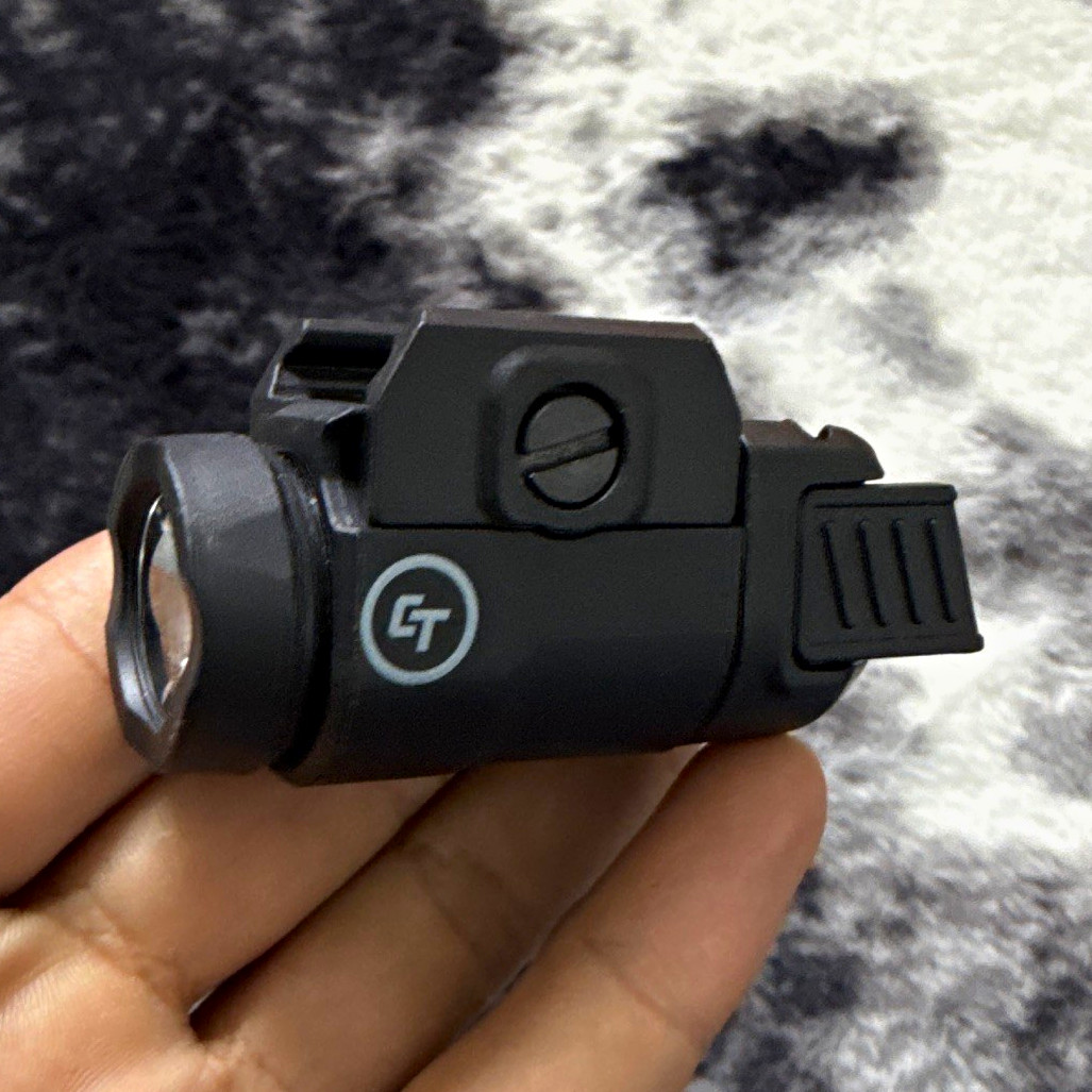 Crimson tracer cmr-202  Handgun Weapon Light, Black Rail Mount, Rail Mounted