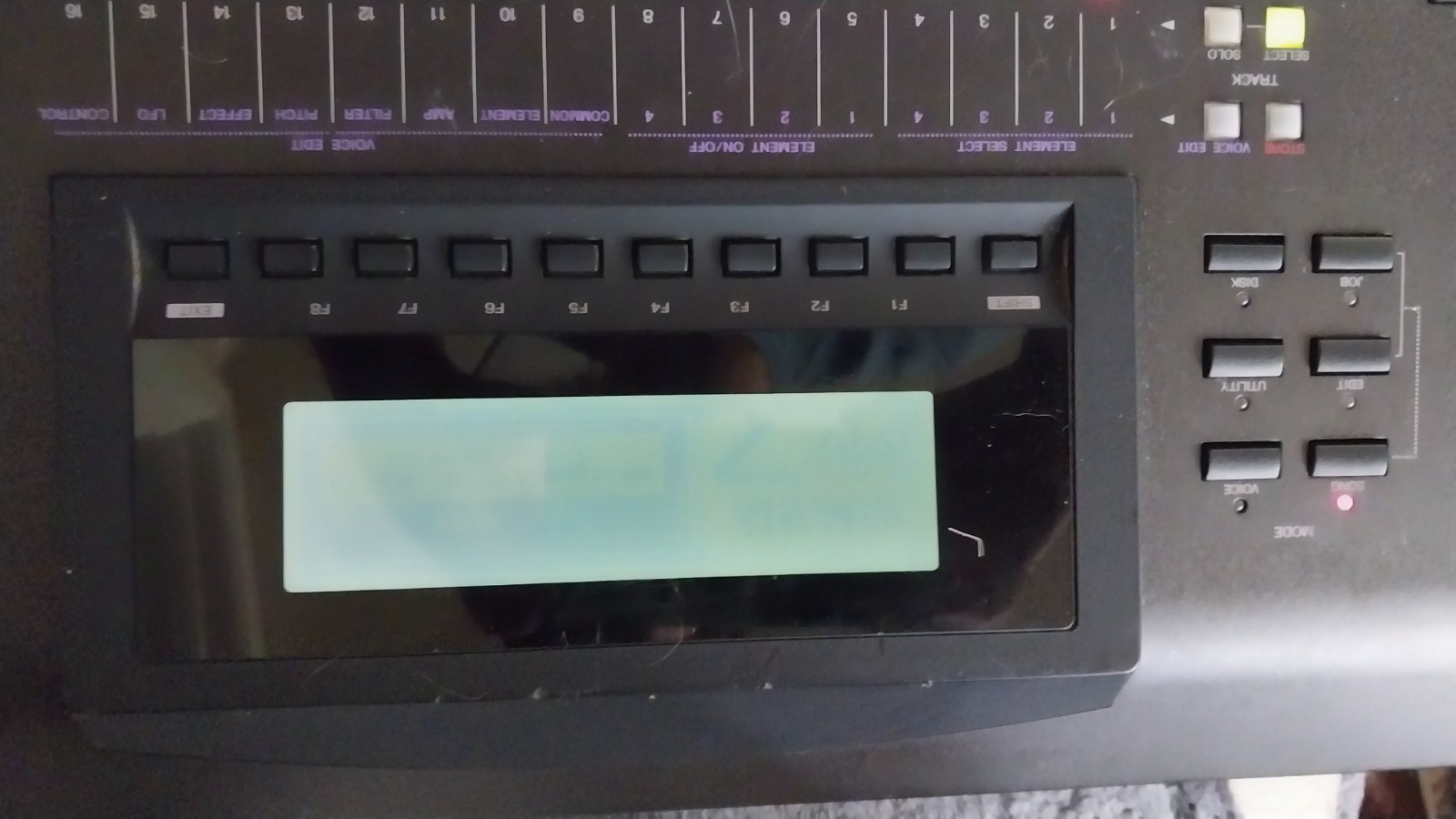 Yamaha W7 vintage keyboard