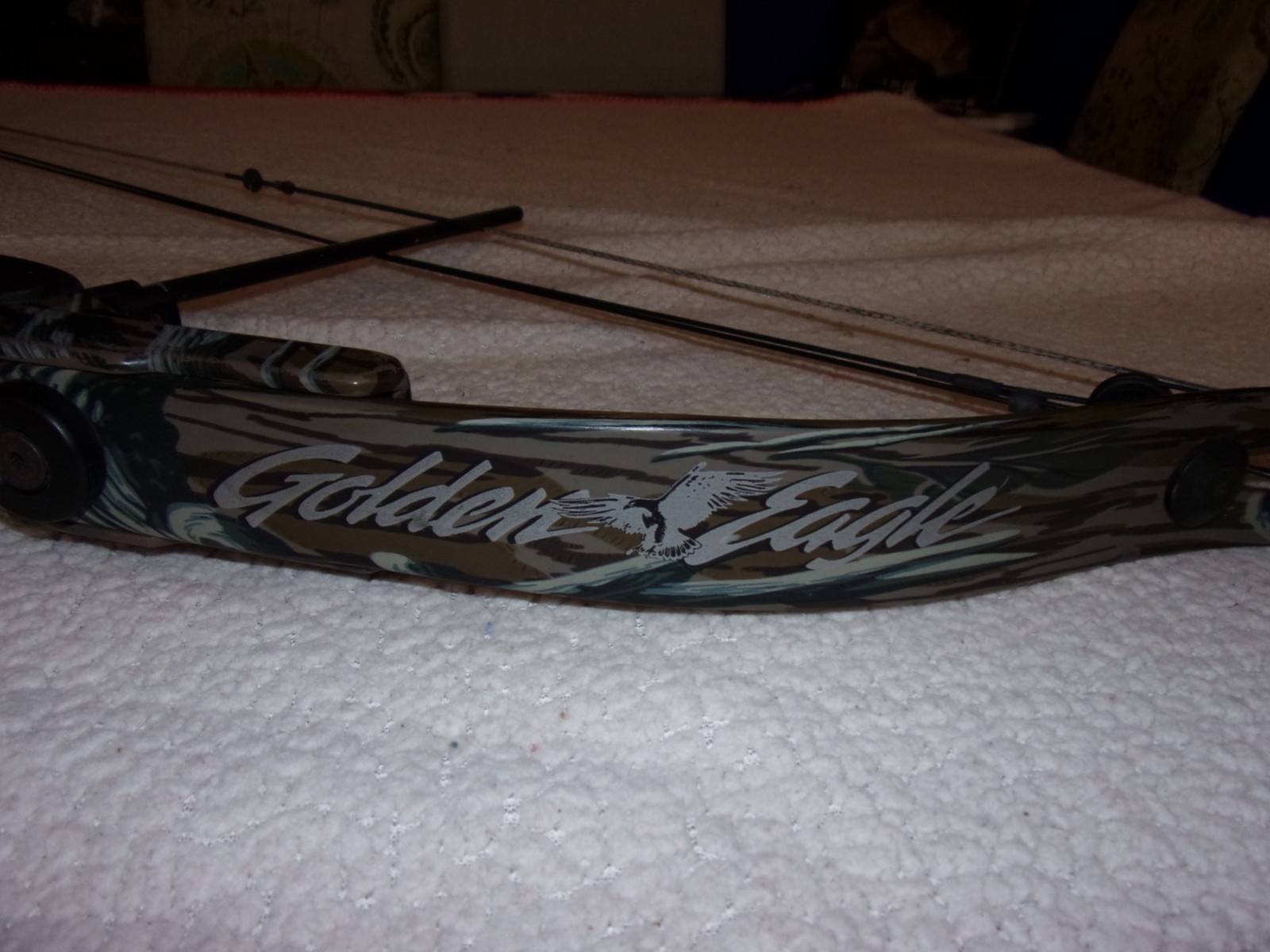 Golden Eagle Hawk System Compound Bow