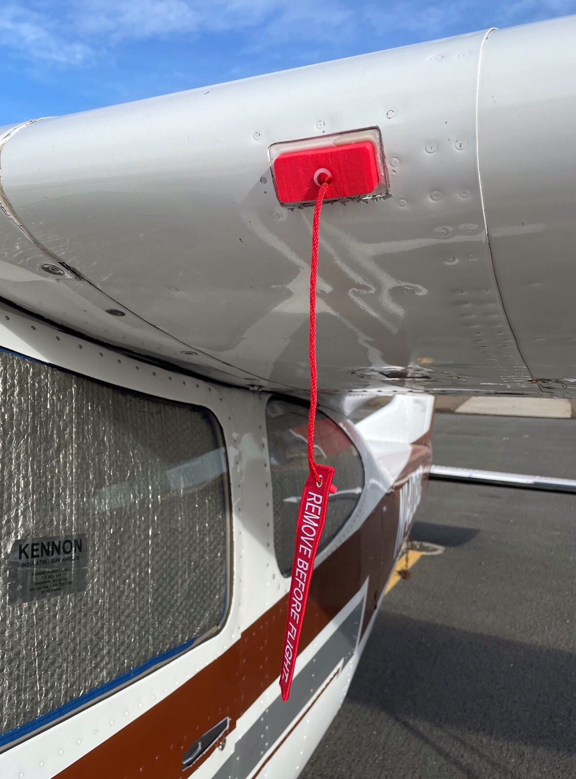 CESSNA WING VENT PLUGS & Avionics Cooling Port Plugs-REMOVE BEFORE FLIGHT