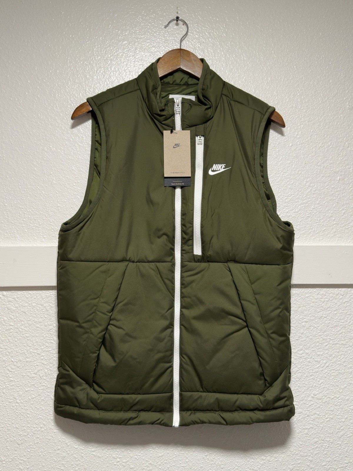 Nike NSW Therma Fit Legacy Winter Fill Vest Green Mens Size S DD6869-326