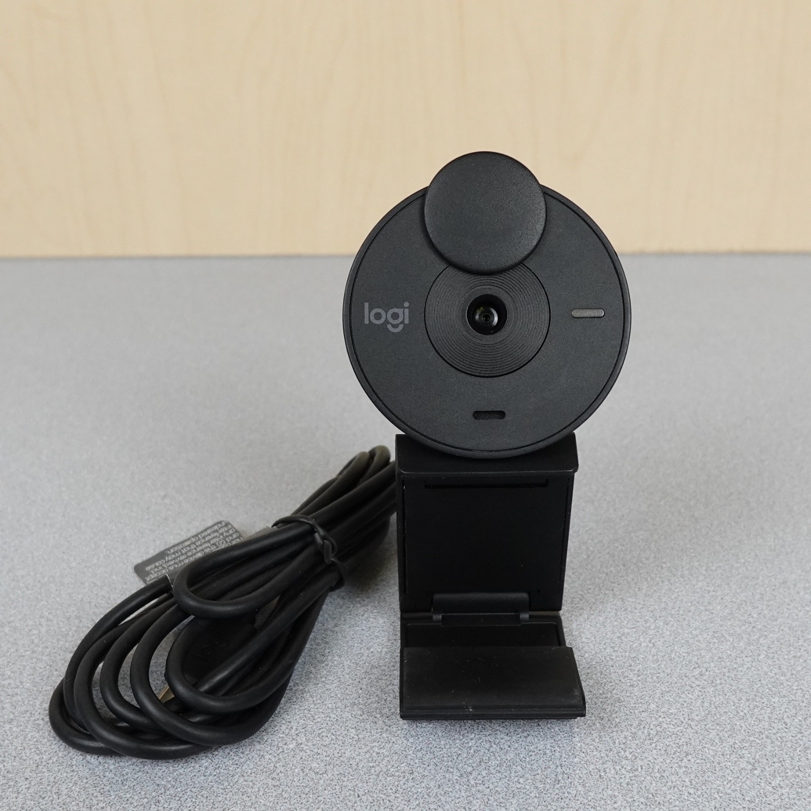 Logitech Webcam VU0065 Black Clip On Conference Work From Home USB Good