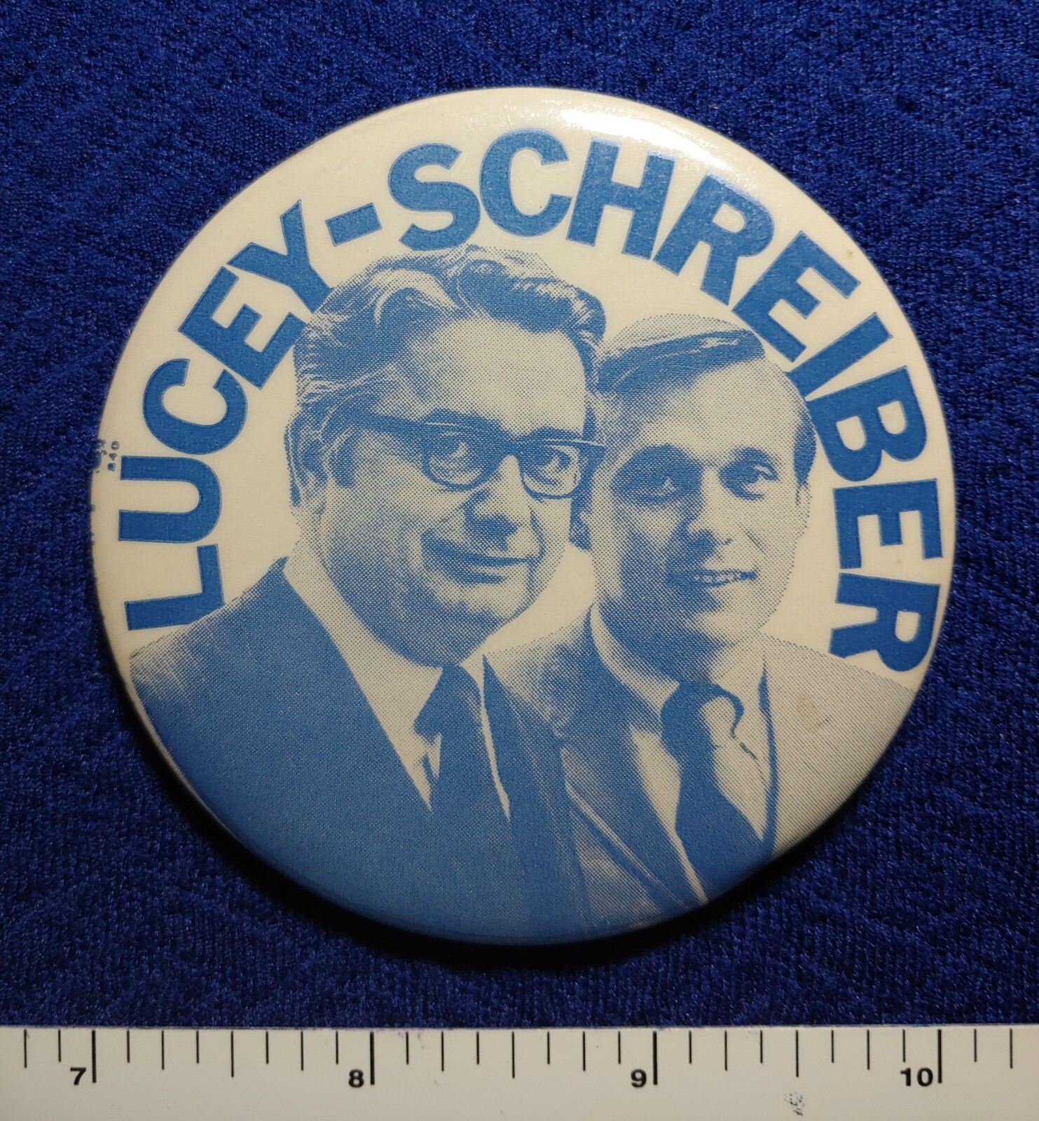PAT LUCEY WISCONSIN GOVERNOR SCHREIBER LT. GOV 1970 POLITICAL PINBACK BUTTON