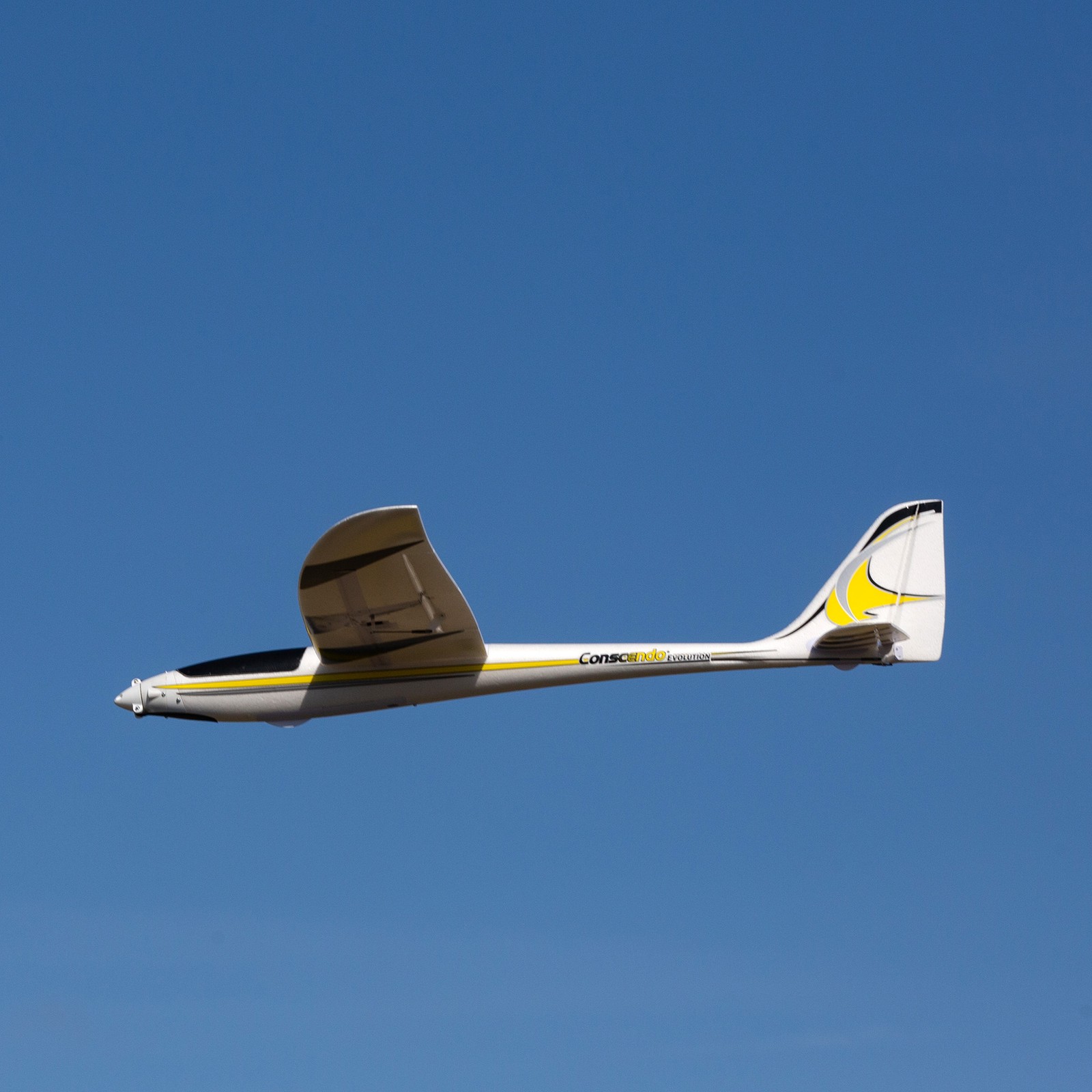 E-flite RC Airplane Conscendo Evolution 1.5m BNF Basic with Safe Select