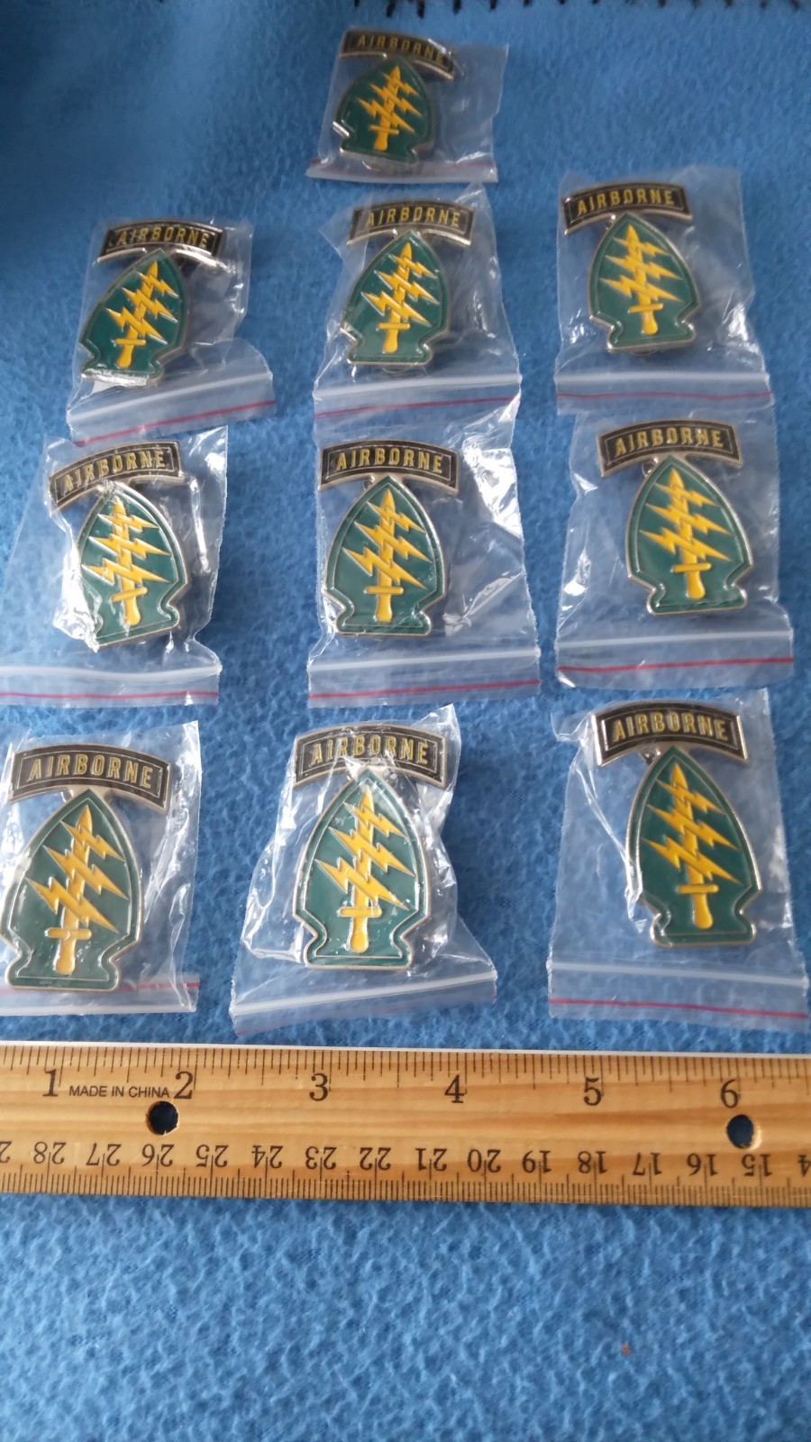 LOT OF 10 - 2 INCH AIRBORNE - SPECIAL FORCES Army Military Pins - NEW