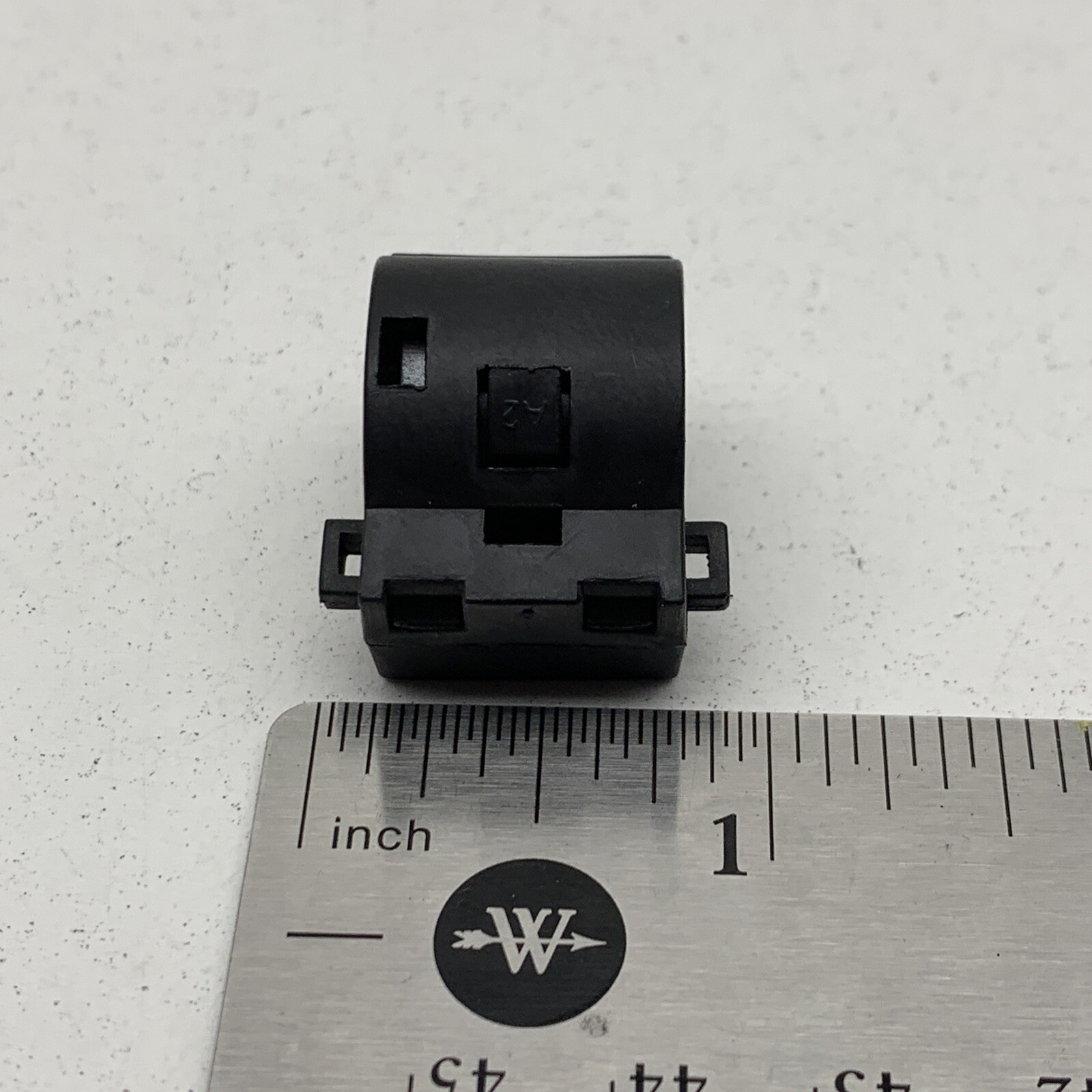 (10-Pack) Fair-Rite VO Openable Split Core Ferrite Clamp, 6mm Cable