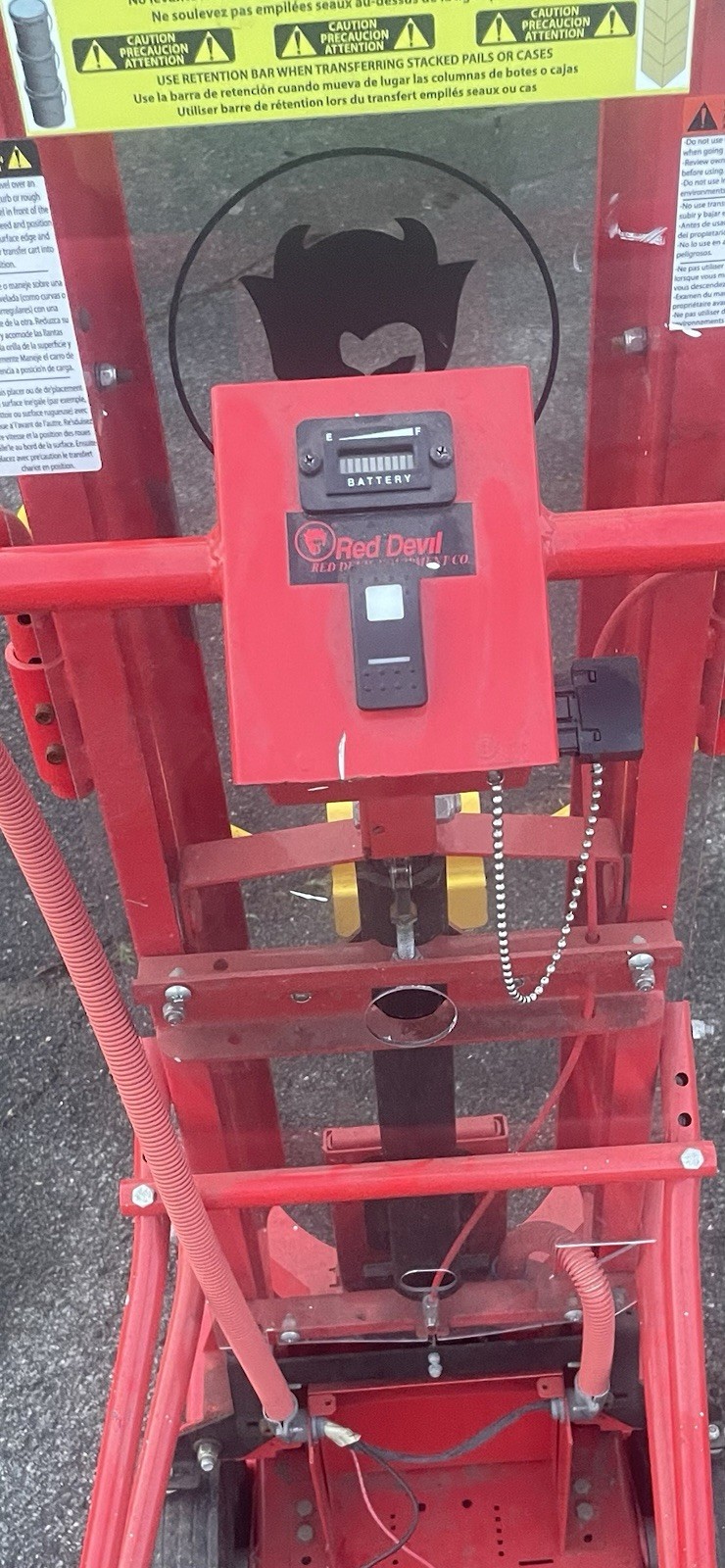 Red Devil Model B Battery Powered Drywall Lift w/ Wheels, Crank