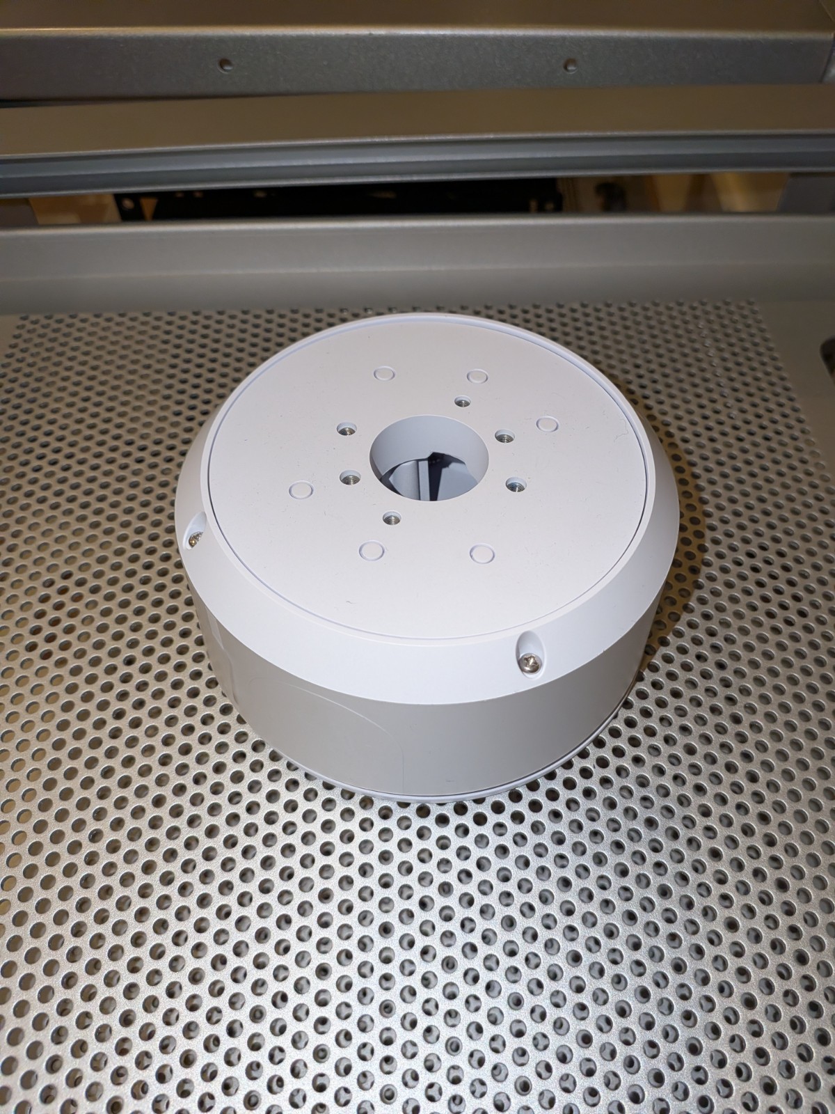 Ubiquiti UniFi Camera Mount Bundle 2x Dual Mount + 1x Junction Box White UACC