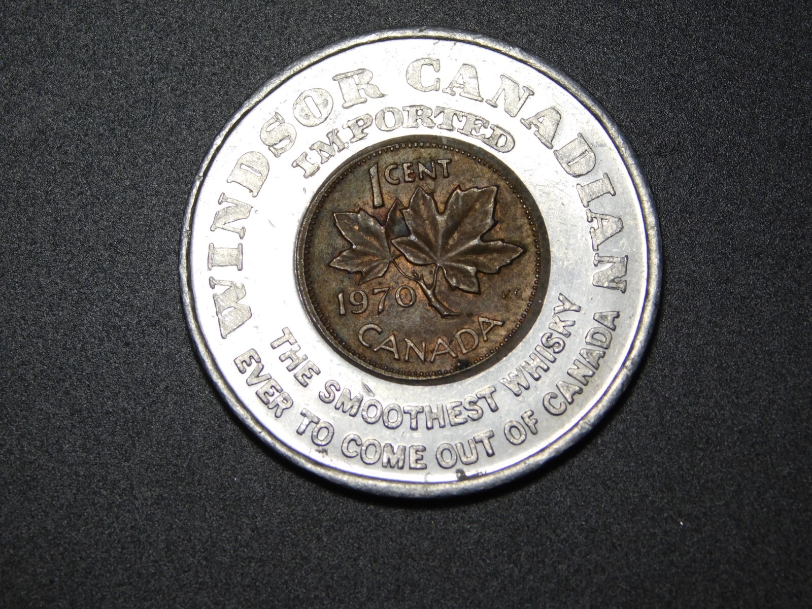 MEDAL TOKEN 1970 WINDSOR CANADIAN CENT WHISKY CANADA