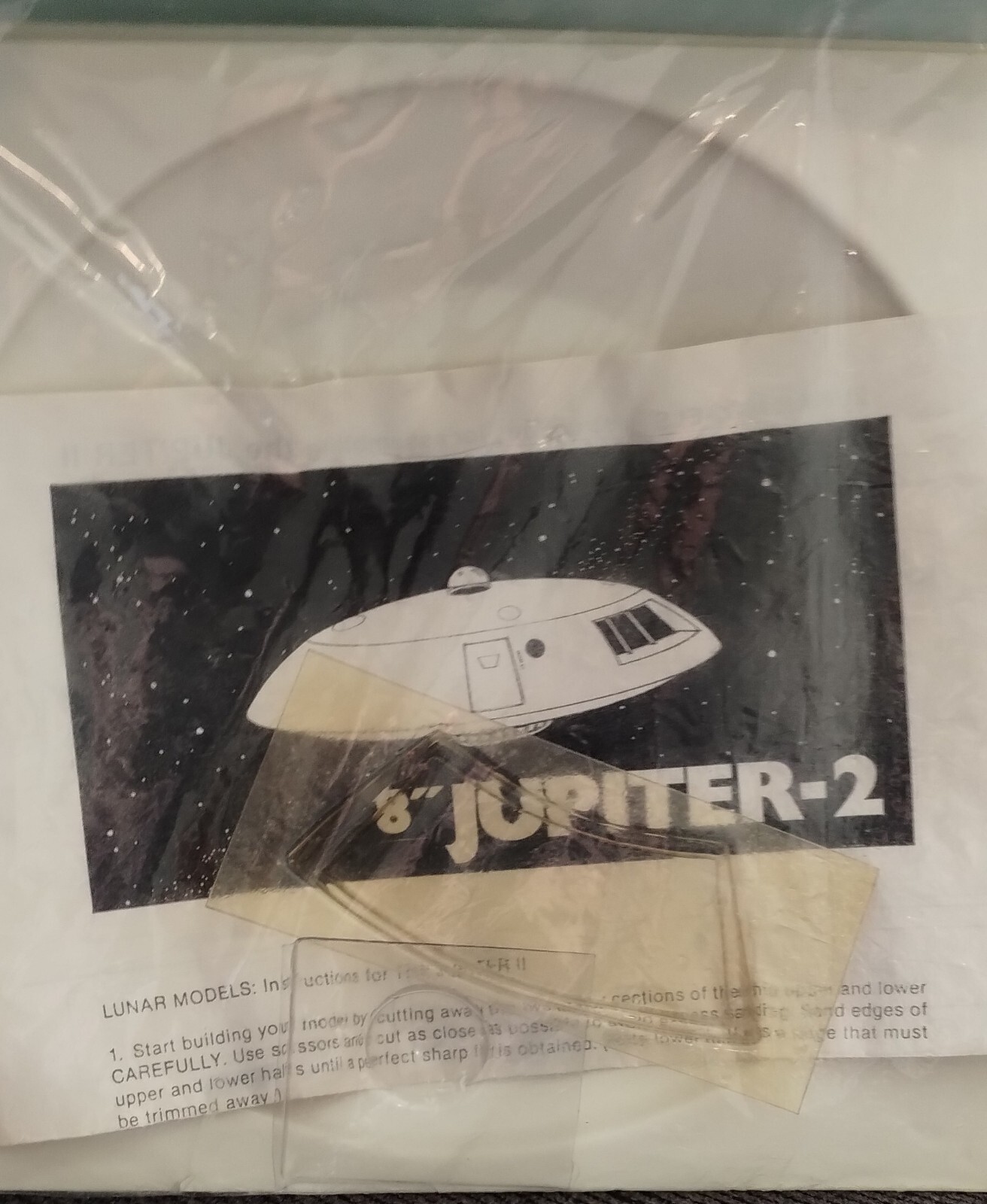 Lunar Models Jupiter II 8" Diameter W/Alpha Moonbase. Read Description