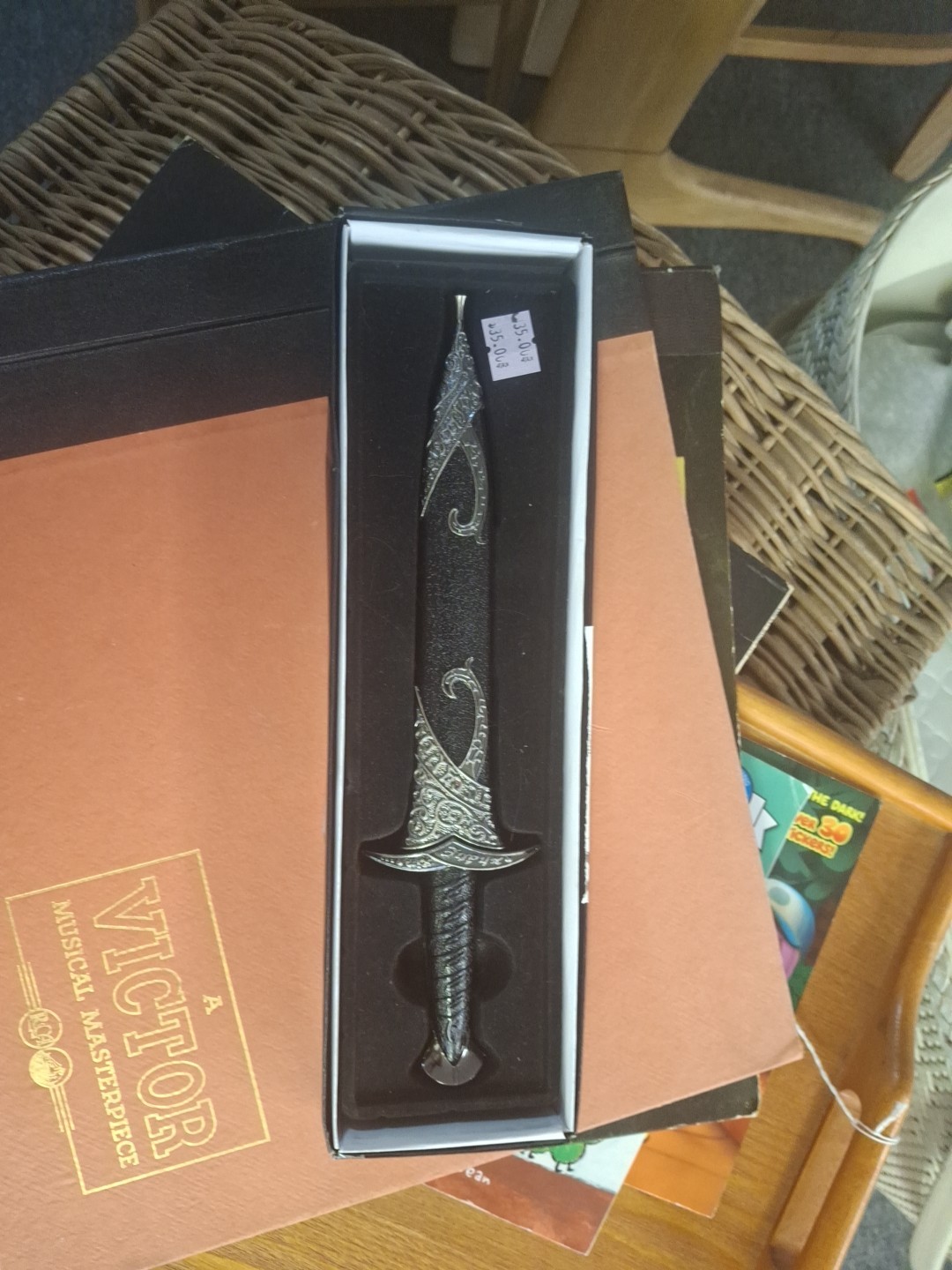 Arabian Style Dagger with Sheath and Box Steel Blade